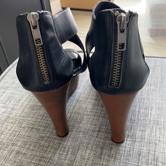 Aldo Black Wedges - Size 40 - Picture 5 of 5